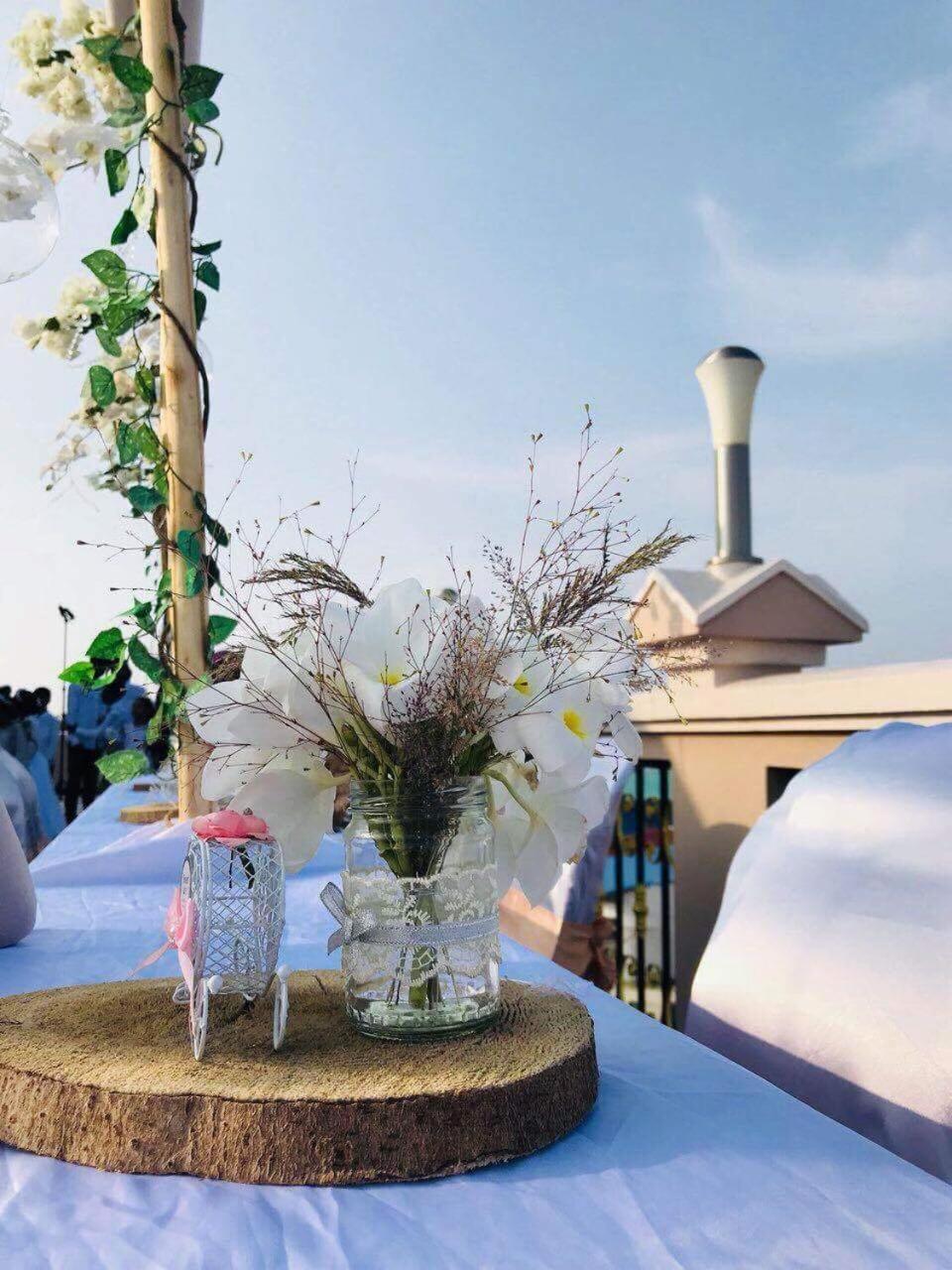 Abuharee Grand Hotel Addu City ภายนอก รูปภาพ