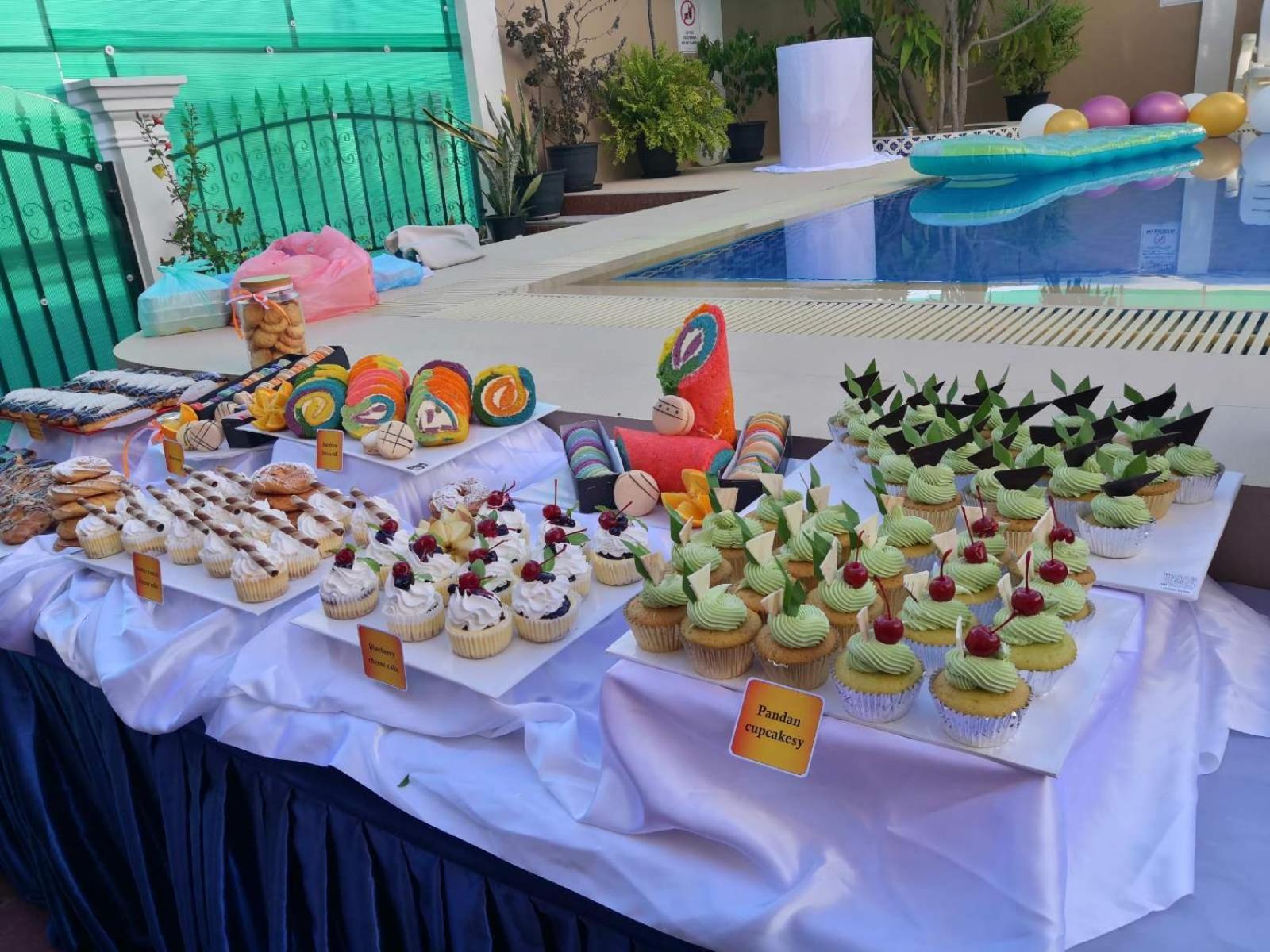 Abuharee Grand Hotel Addu City ภายนอก รูปภาพ