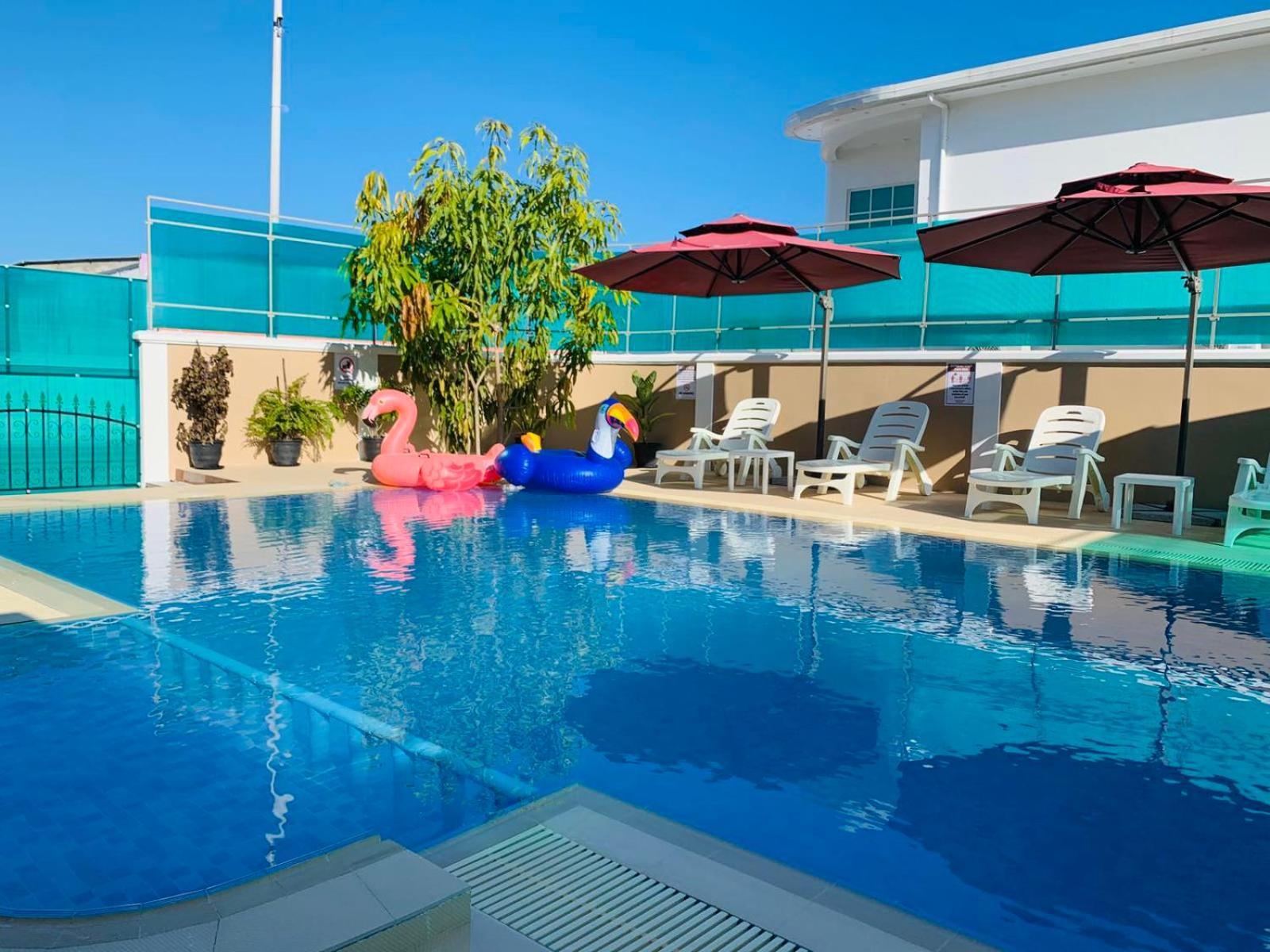 Abuharee Grand Hotel Addu City ภายนอก รูปภาพ