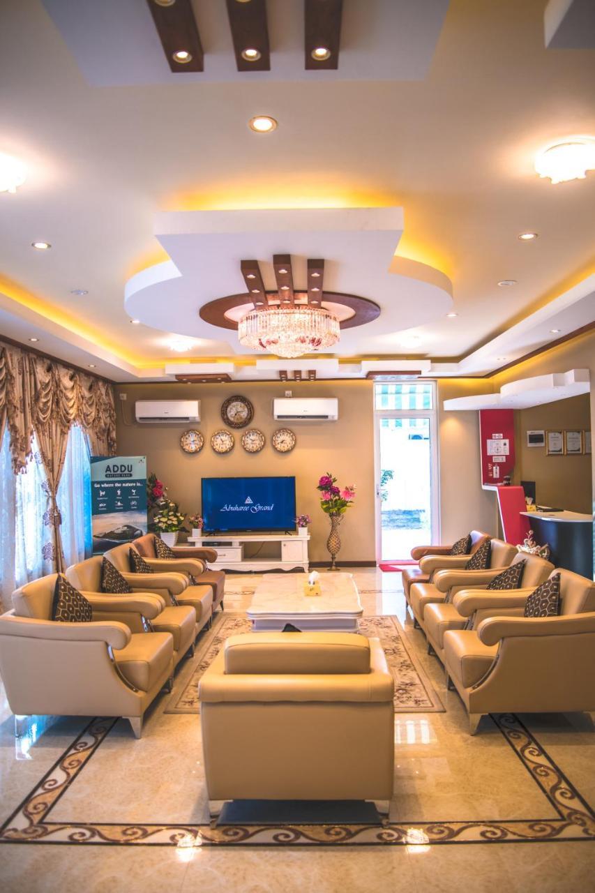 Abuharee Grand Hotel Addu City ภายนอก รูปภาพ